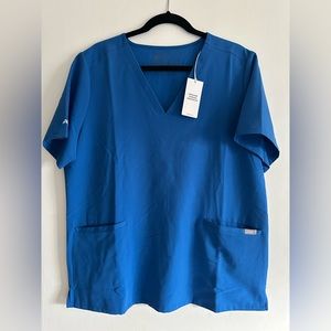 Figs XL W_CASMA THREE-POCKET TOP FW1100 - Woman’s Scrub Top - BRAND NEW WITH TAG